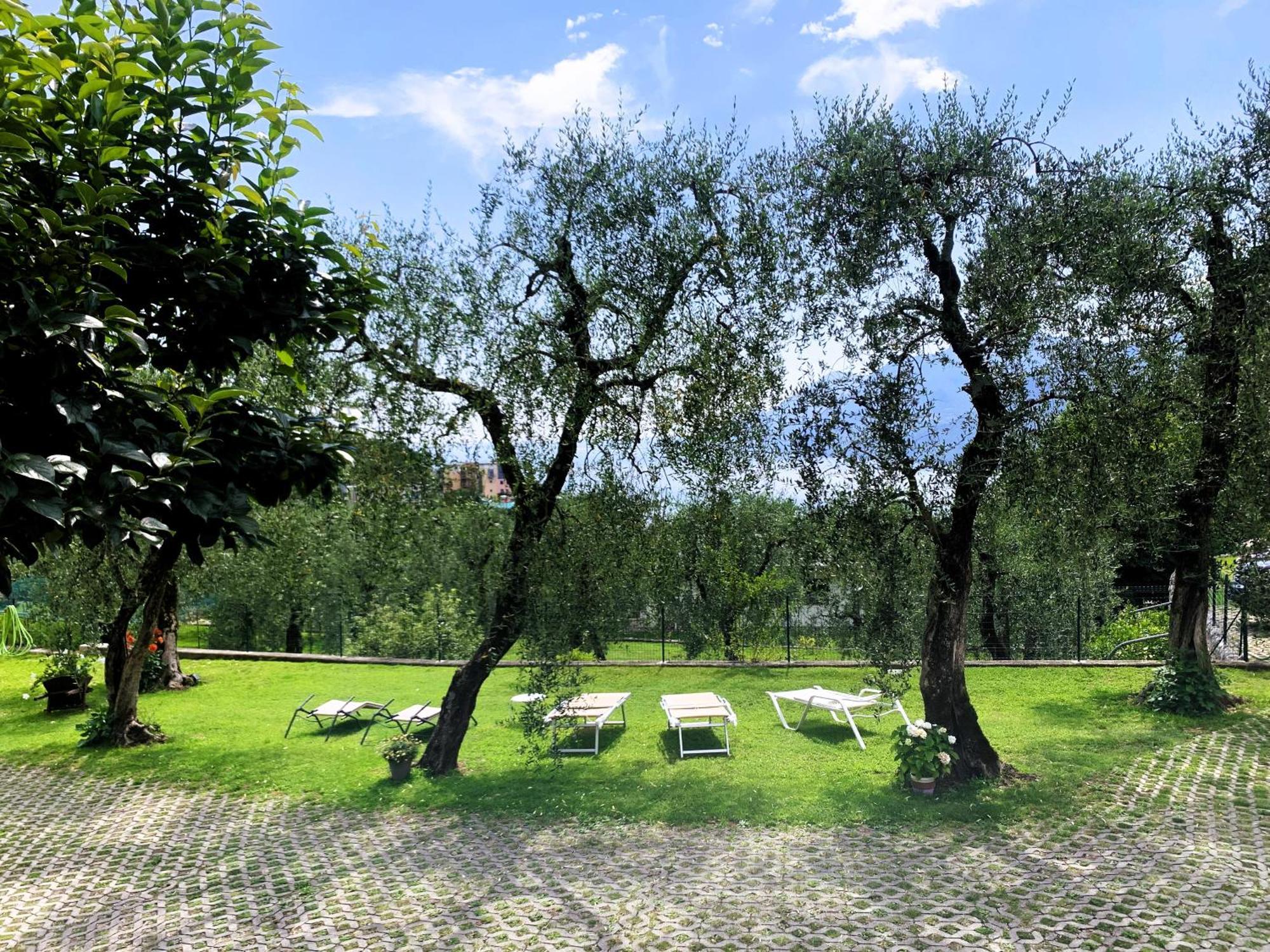 Appartamento Viola Malcesine Dış mekan fotoğraf